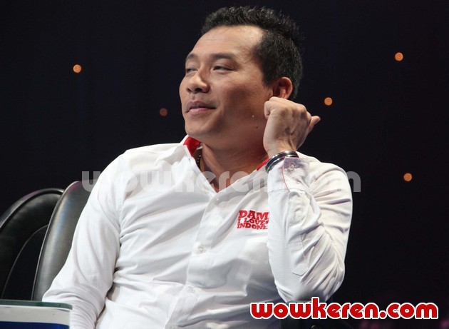 Gambar Foto Anang Hermansyah Sebagai Juri Indonesian Idol 2012