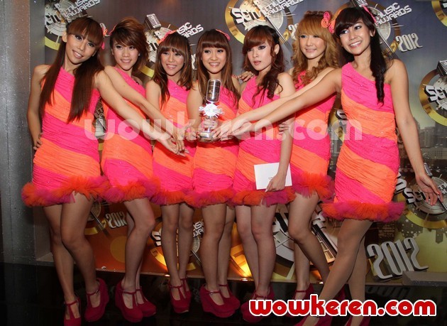 Gambar Foto Cherry Belle Sekarang dengan 7 Anggota