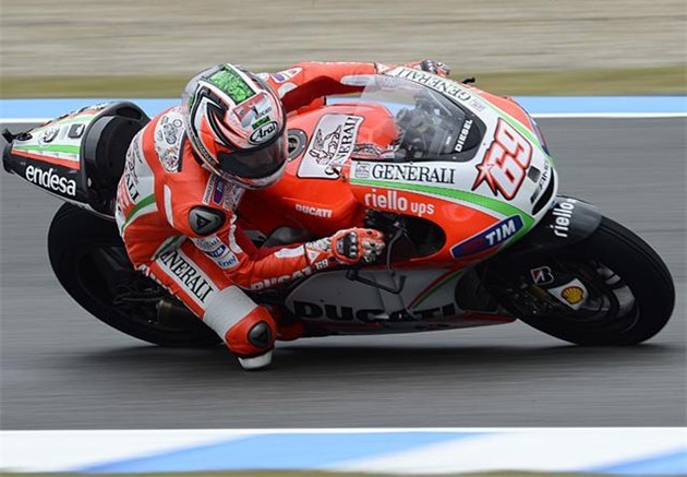 Gambar Foto Nicky Hayden dari Tim Ducati
