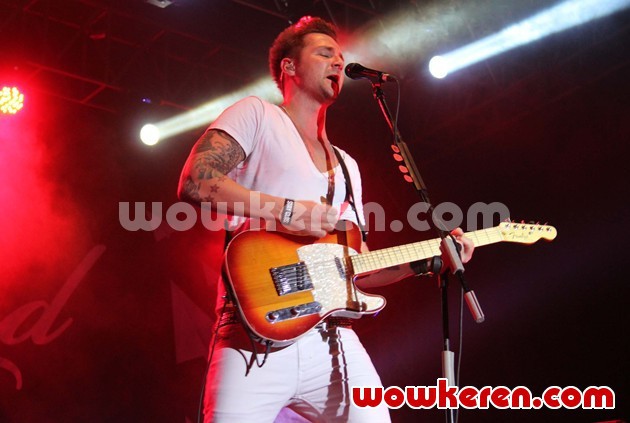 Gambar Foto Secondhand Serenade Dibentuk Tahun 2004