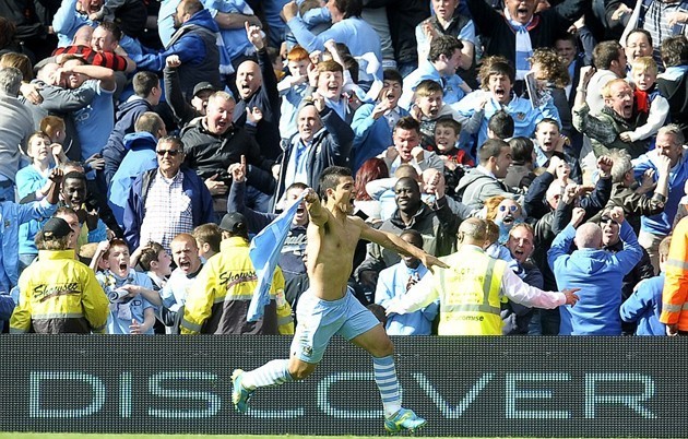 Gambar Foto Sergio Aguero Merayakan Kemenangan Timnya