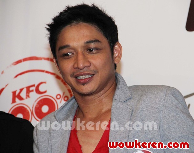 Gambar Foto Pasha Saat Jumpa Pers Peluncuran Album 'Timeless'