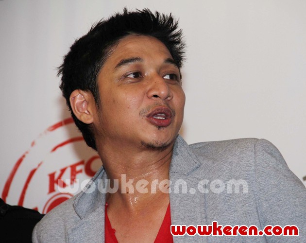 Gambar Foto Pasha Saat Jumpa Pers Peluncuran Album 'Timeless'