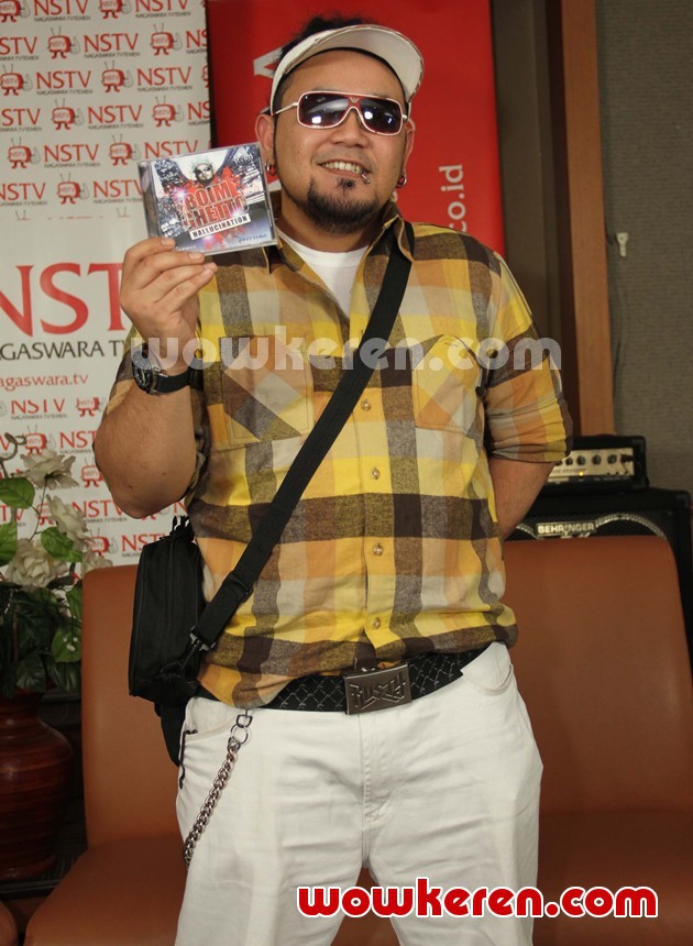Gambar Foto DJ Boim Ghetto Saat Ditemui di Kantor Nagaswara