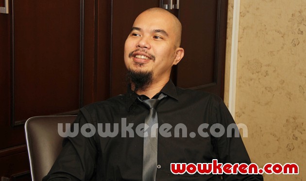 Gambar Foto Ahmad Dhani Mendatangi Gedung DPR