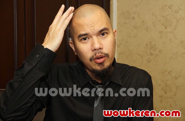 Gambar Foto Ahmad Dhani Tak Tertarik Terjun ke Politik