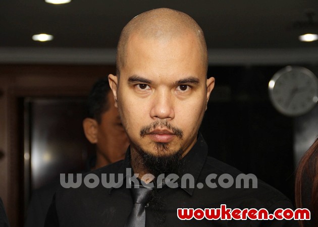 Gambar Foto Ahmad Dhani Tak Tertarik Terjun ke Politik