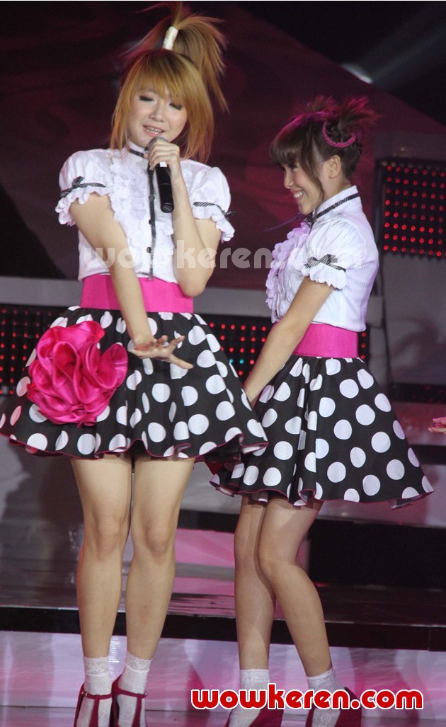 Gambar Foto Aksi Cherry Belle di Showcase Jay Park