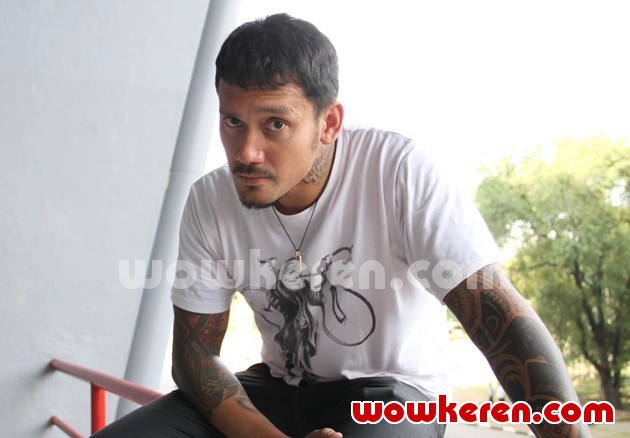 Gambar Foto Tora Sudiro Ditemui Kala Latihan Pertunjukan 'Gatotkaca Kembar'