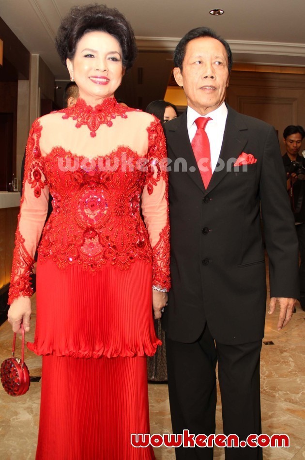 Gambar Foto Sutiyoso di Resepsi Pernikahan Anang Hermansyah dan Ashanty