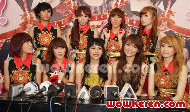 Gambar Foto Cherry Belle dan Personil Barunya di 'Cherry Belle Cari Chibi'