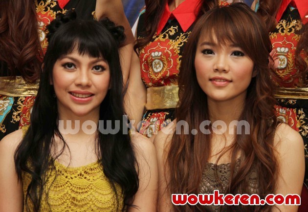 Gambar Foto Kezia dan Stefani Personil Baru Cherry Belle di Studio Penta SCTV