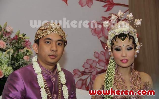 Gambar Foto Prosesi Akad Nikah Ayu Dewi dan Regi Datau