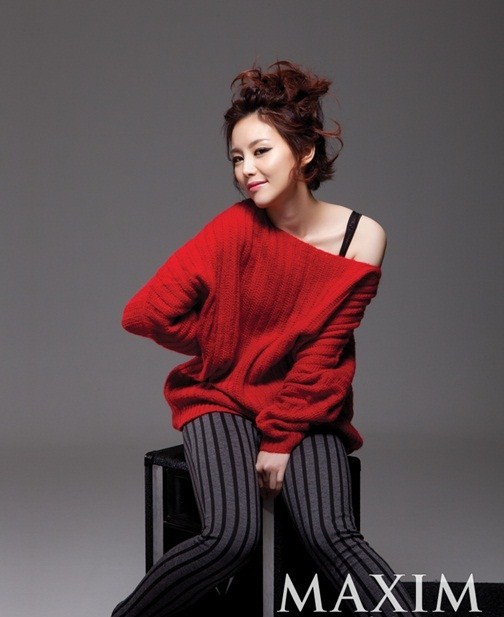 Gambar Foto Jea Berpose Untuk Majalah Maxim