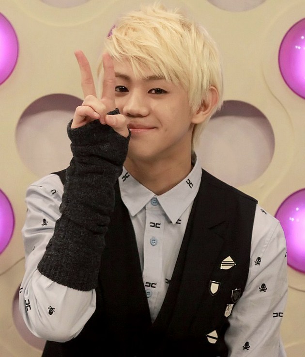 Gambar Foto Yang Yo Seob Photoshoot