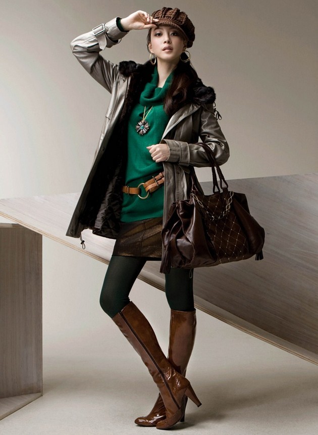 Gambar Foto Han Ye Seul Berpose Untuk Katalog SI Fashion