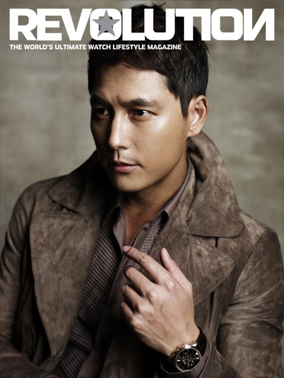 Gambar Foto Jung Woo Sung Berpose Untuk Majalah Revolution