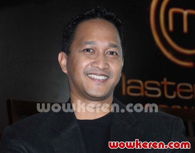 Gambar Foto Chef Degan di Jumpa Pers 'MasterChef Indonesia' Season 2