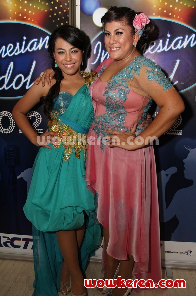 Gambar Foto Kamasean Matthews dan Regina Ivanova di 'Result & Reunion Show' Indonesian Idol 2012