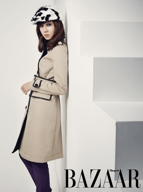 Gambar Foto Gong Hyo Jin di Majalah Harper's Bazaar Edisi September 2011