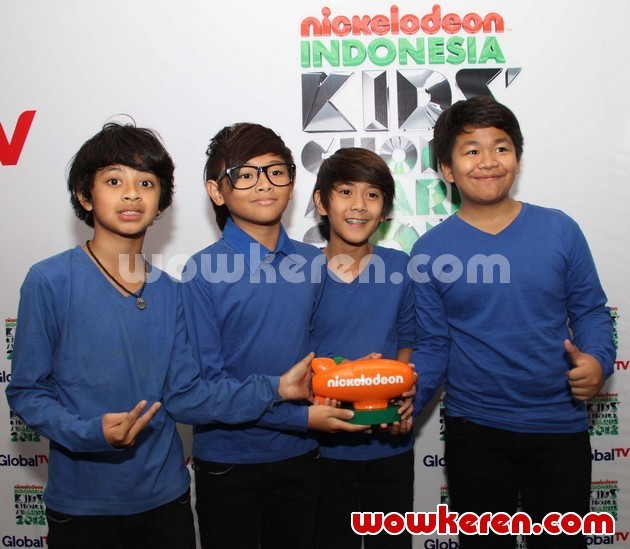 Gambar Foto Coboy Junior di Kids' Choice Awards 2012