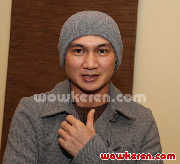 Foto Anji Ditemui Saat Jumpa pers Album Religi - Foto 2 dari 73