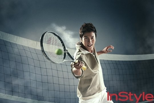 Gambar Foto Park Gun Hyung di Majalah InStyle Edisi Agustus 2012
