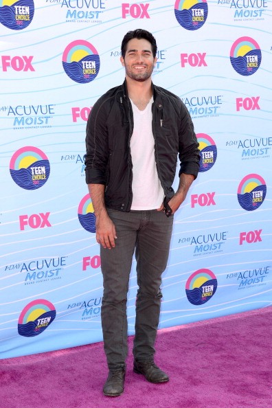 Foto Tyler Hoechlin Hadir di Teen Choice Awards 2012