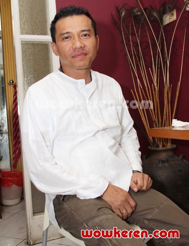 Gambar Foto Anang Hermansyah Saat Ditemui di Plasa 2 Pondok Indah