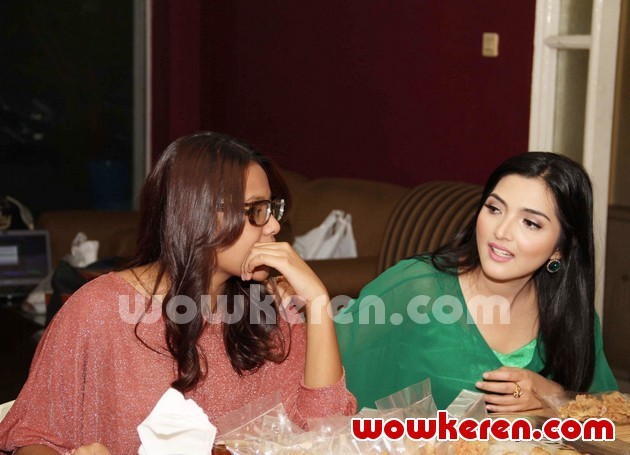 Gambar Foto Aurel Hermansyah dan Ashanty Saat Ditemui di Plasa 2 Pondok Indah