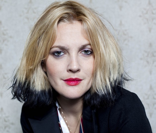 Gambar Foto Drew Barrymore Berpose untuk Majalah Elle - Foto 2 dari 28