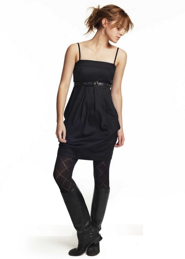 Gambar Foto Emma Watson Berpose untuk Promo 'People Tree' Fashion