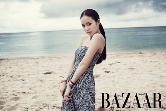 Gambar Foto Kim Tae Hee di Majalah Harper's Bazaar Edisi Mei 2011