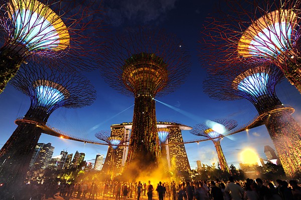 Gambar Foto Jian Wei Poon Mengabadikan Keindahan Supertree Grove