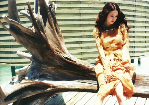 Gambar Foto Kim Tae Hee di Majalah Marie Clarie