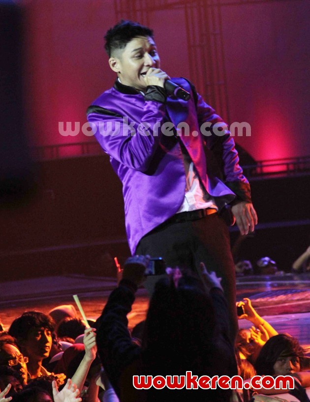 Gambar Foto Penampilan Ungu di Konser Persembahan 22 Tahun SCTV Teristimewa