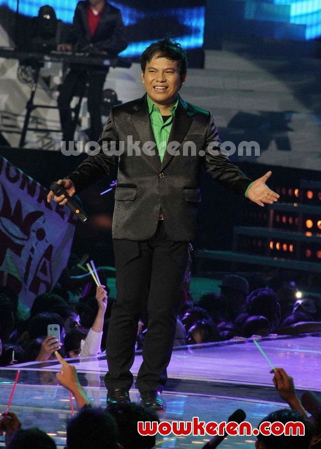 Gambar Foto Penampilan Wali di Konser Persembahan 22 Tahun SCTV Teristimewa