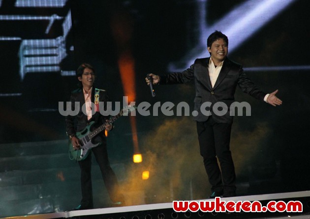 Gambar Foto Penampilan Wali di Konser Persembahan 22 Tahun SCTV Teristimewa