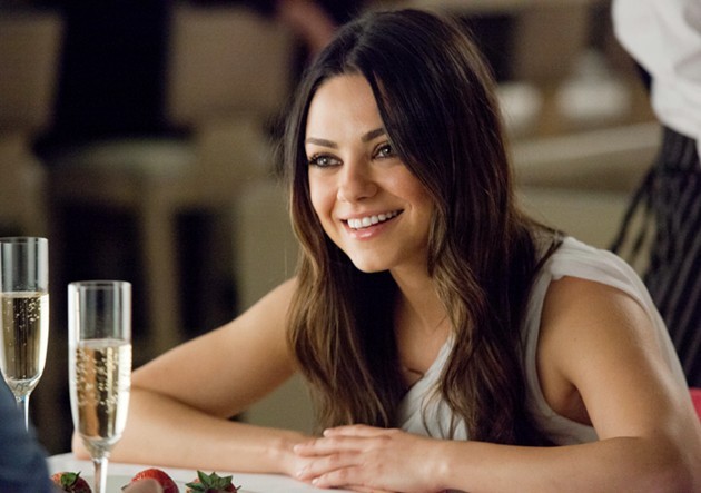 Gambar Foto Mila Kunis Sebagai Lori Collins di Film 'Ted'