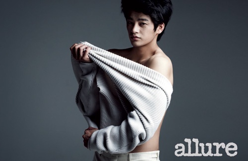 Gambar Foto Seo In Guk di Majalah Allure Korea Edisi Oktober 2012