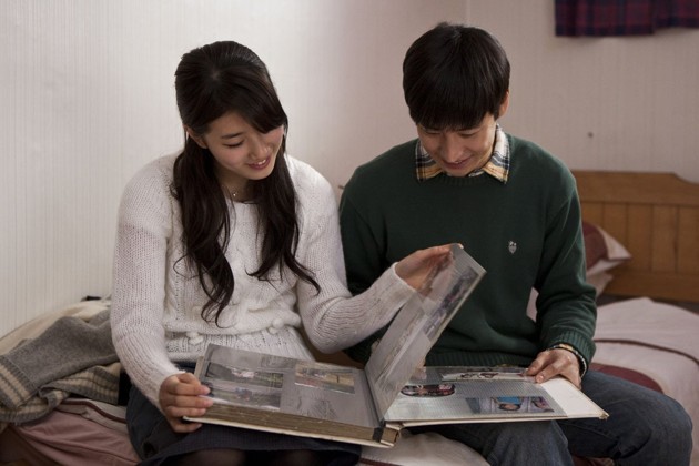 Gambar Foto Suzy 'miss A' dan Lee Je Hoon di Architecture 101