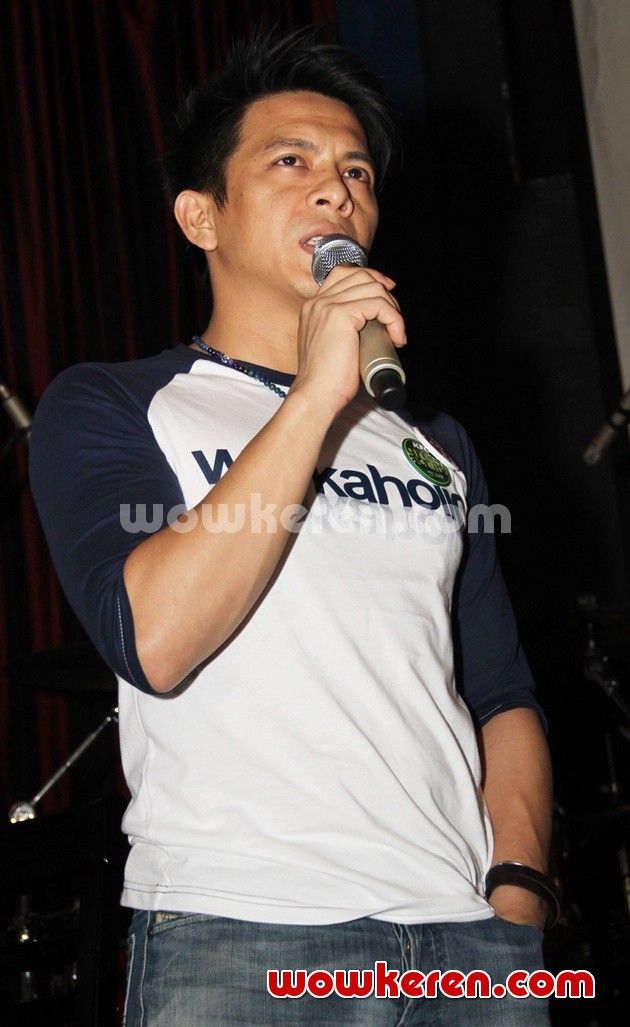 Gambar Foto Ariel NOAH Saat Peluncuran Album 'Seperti Seharusnya'