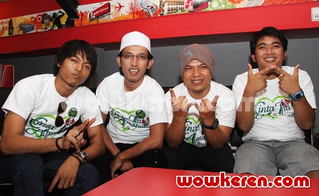 Gambar Foto Wali Saat Peluncuran Album '3 In 1'
