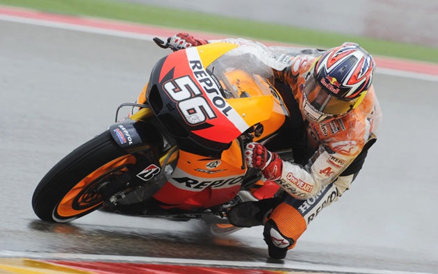 Gambar Foto Jonathan Rea Finish di Urutan Ketujuh