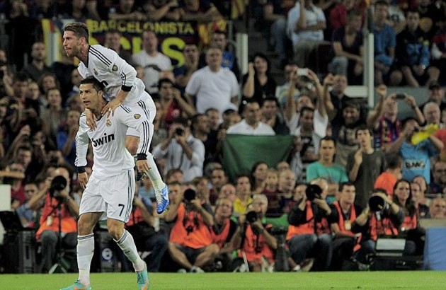 Gambar Foto Kompaknya Sergio Ramos dan Cristiano Ronaldo di El Clasico