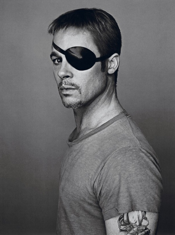 Gambar Foto Brad Pitt di Interview Magazine Edisi November 2012