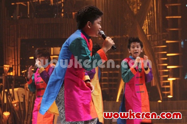Gambar Foto Penampilan Coboy Junior di Hut Global TV ke-10