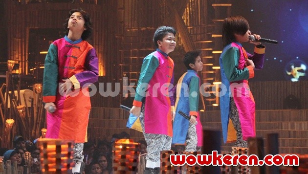 Gambar Foto Penampilan Coboy Junior di Hut Global TV ke-10