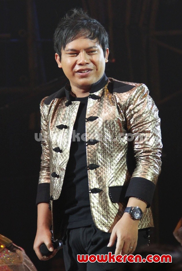 Gambar Foto Penampilan Wali di Hut Global TV ke-10