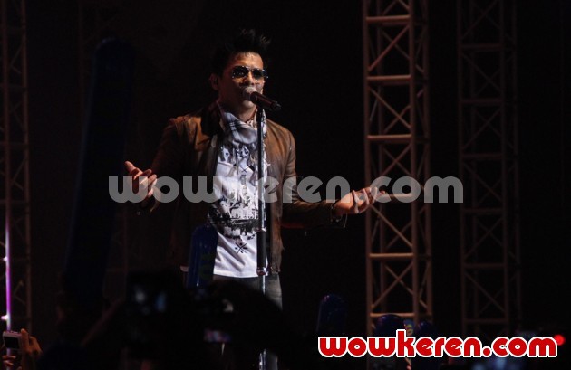 Gambar Foto Aksi NOAH di Konser 'The Greatest Session Of The History'
